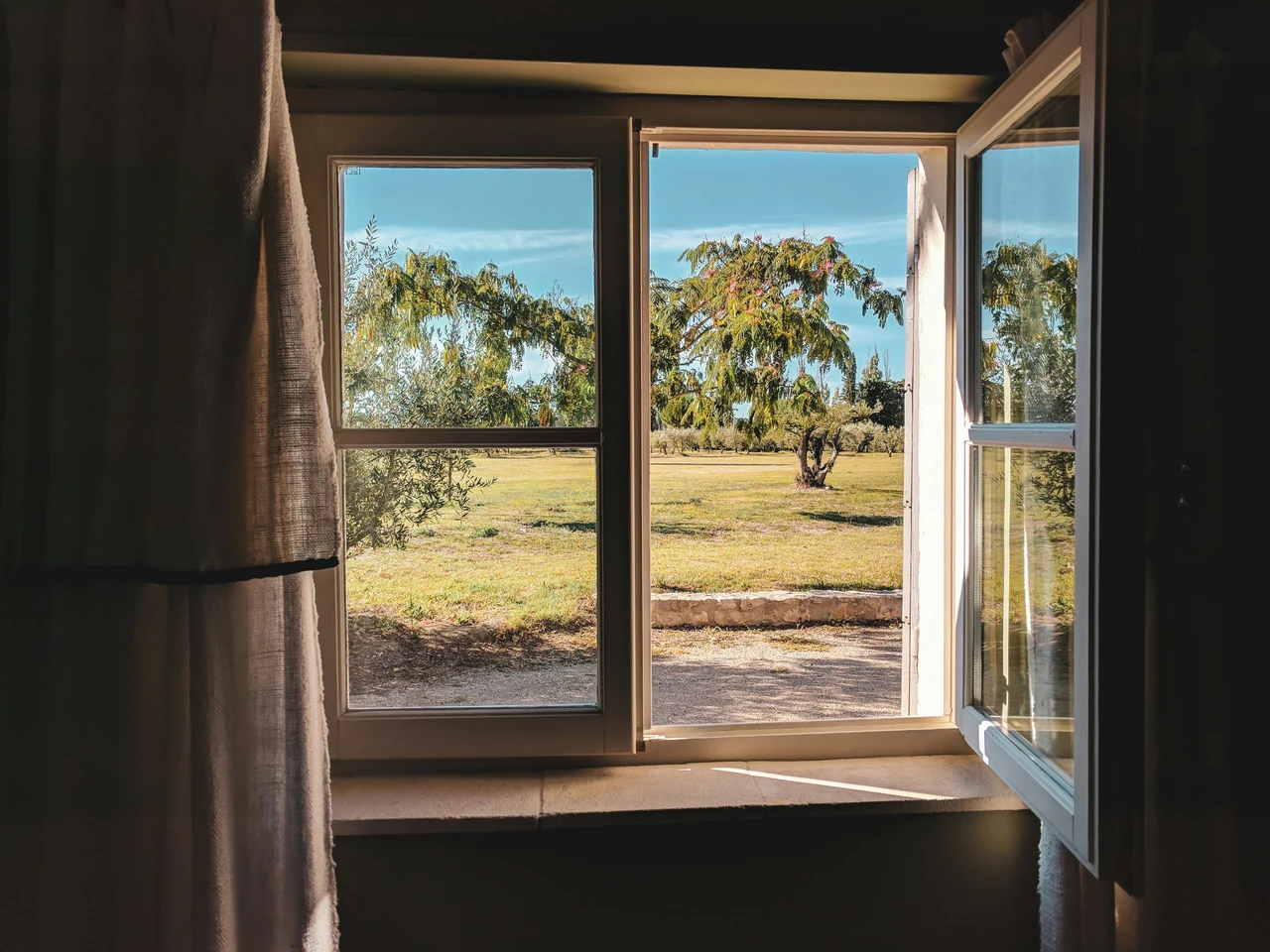 Come installare correttamente una porta finestra: i passaggi chiave da seguire Come installare correttamente una porta finestra: i passaggi chiave da seguire