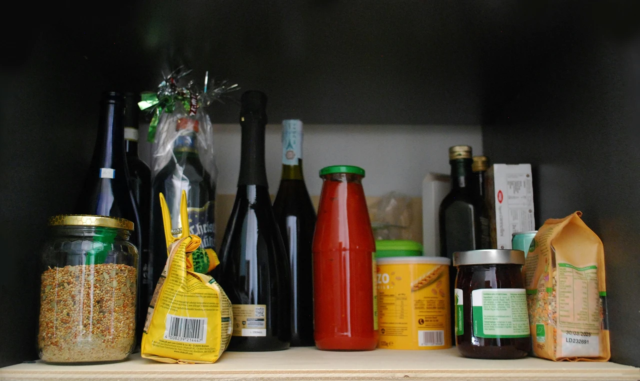Organizza la dispensa contro gli insetti: la strategia efficace dell’igienista alimentare per giugno Organizza la dispensa contro gli insetti: la strategia efficace dell’igienista alimentare per giugno